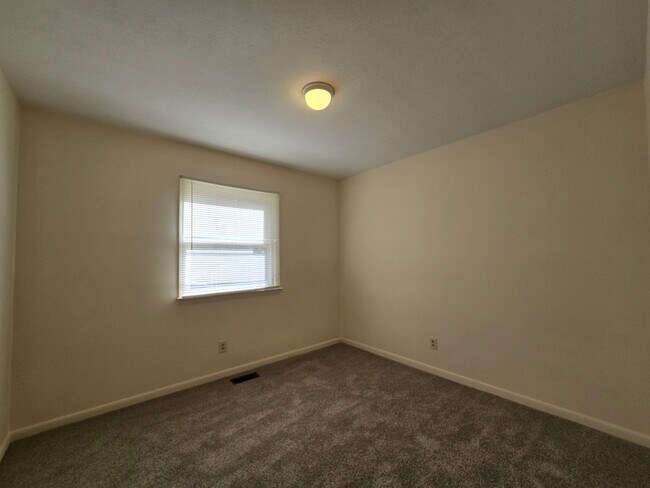 Building Photo - 7514 Telfair Dr