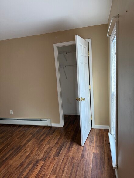 Building Photo - 61 Williams Ave