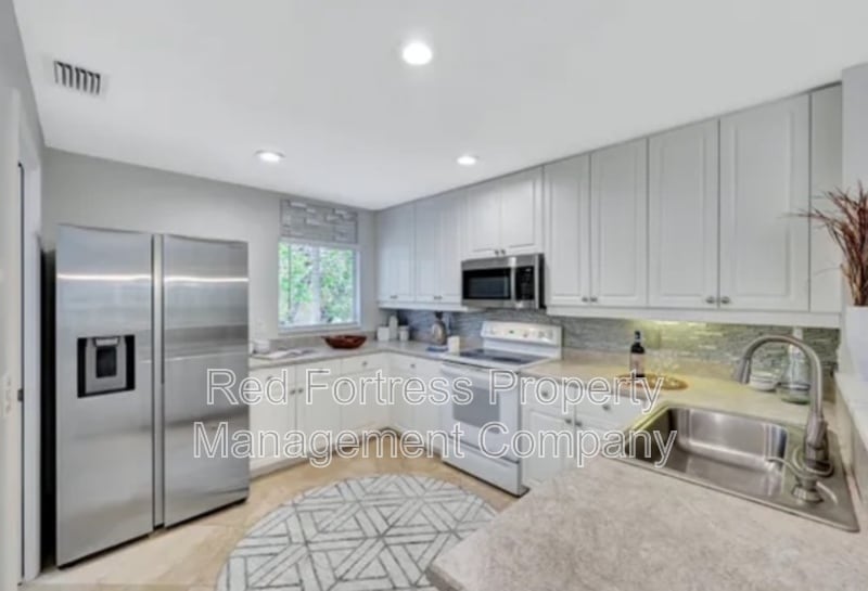 Building Photo - 11499 Forest Mere Dr