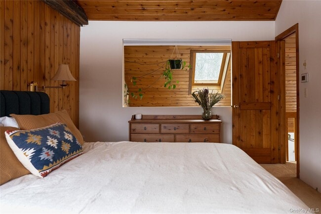 Building Photo - 224 Last Rd