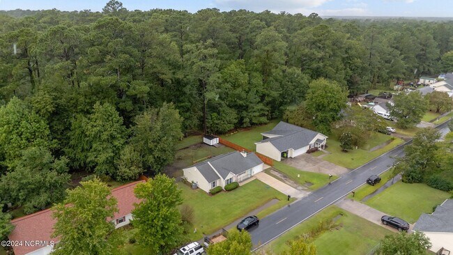 Building Photo - 5725 County Line Rd