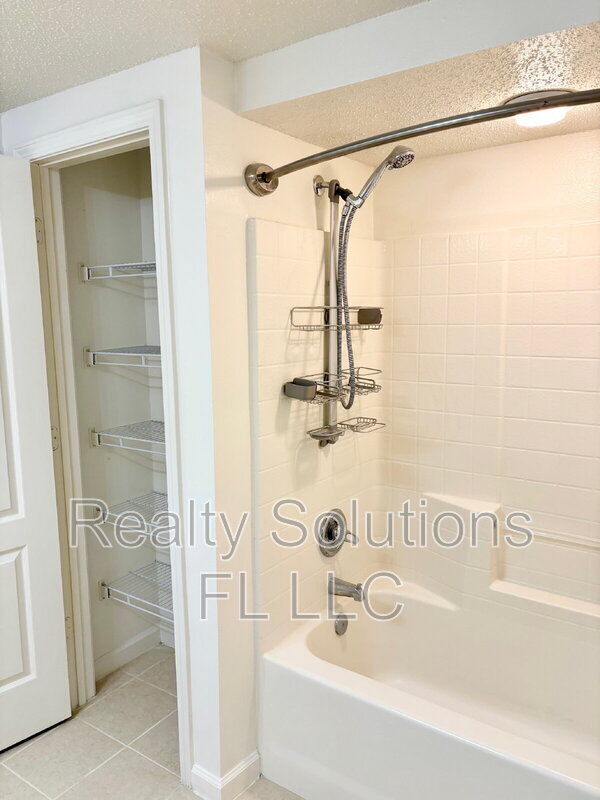 Building Photo - 12216 Wild Iris Way