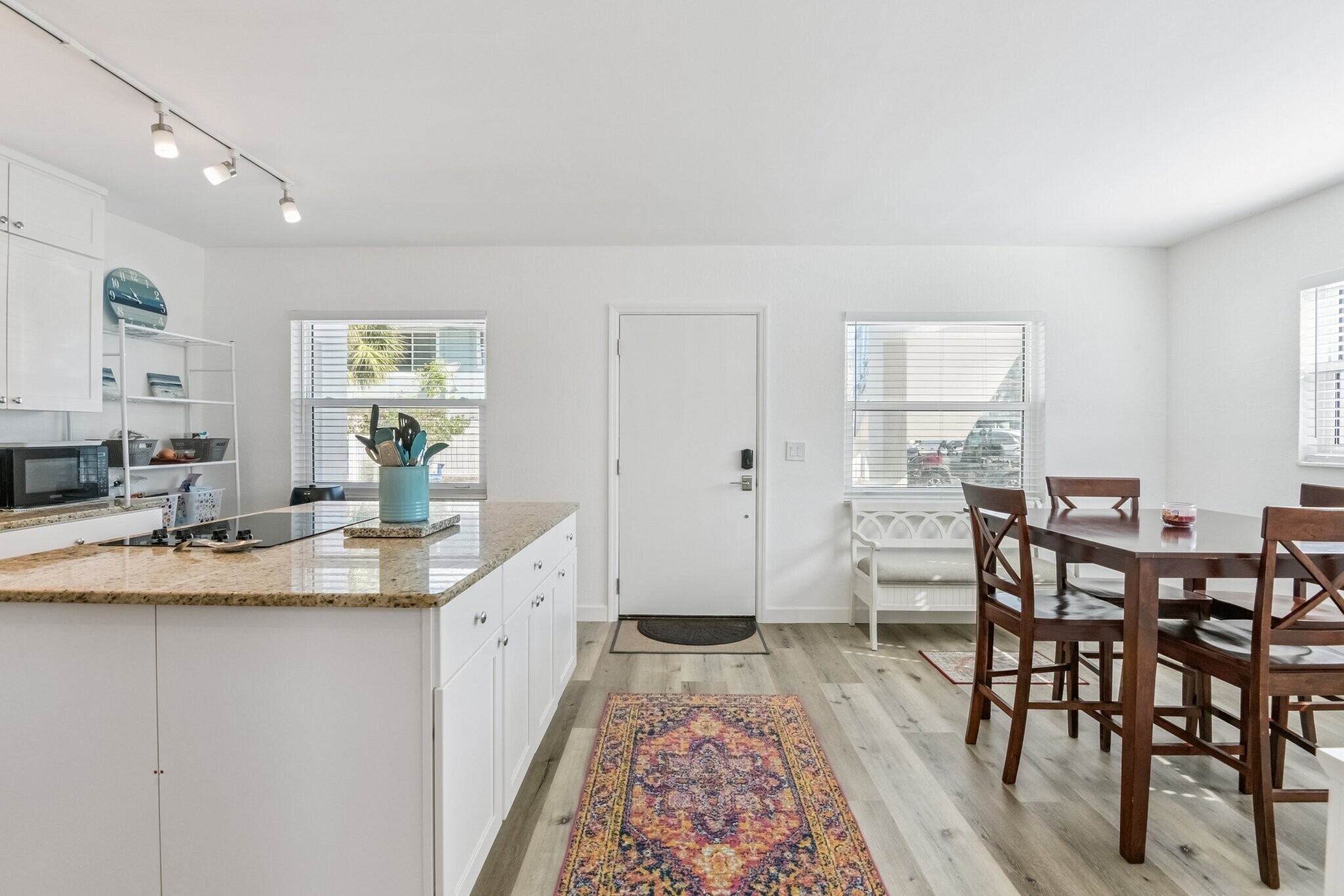 Building Photo - 2308 1st St