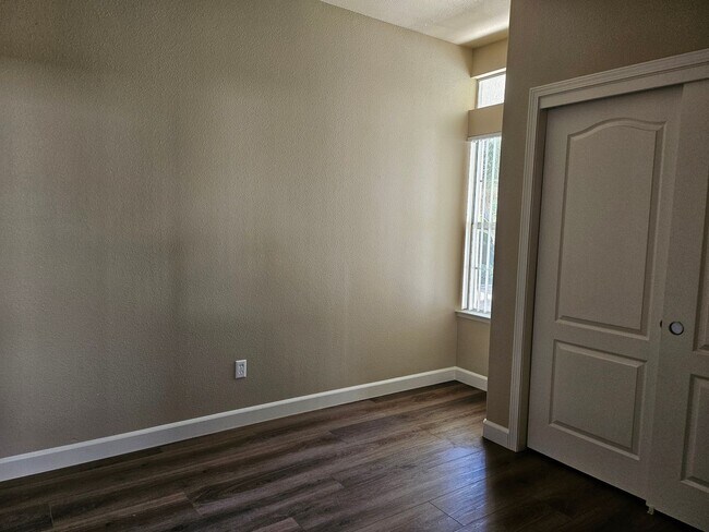 Building Photo - Completely remodeled home at Maple & Inter...