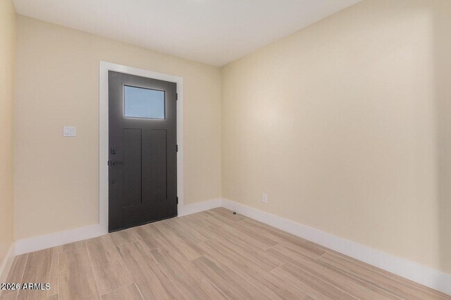 Building Photo - 2220 N 66th St