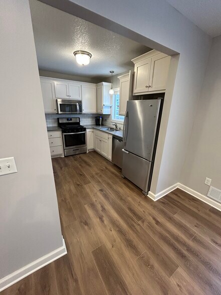 Dishwasher - 950 29th Ave NE