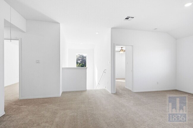 Building Photo - 106 Arbordale St