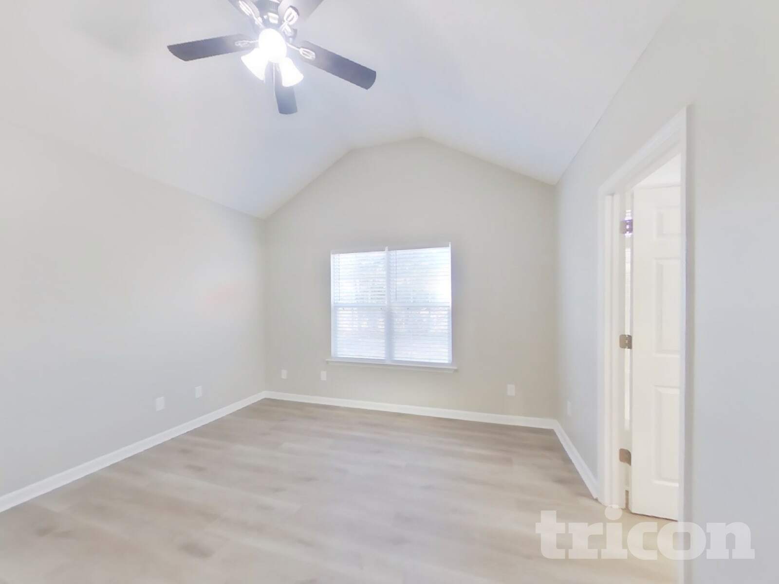 Building Photo - 1956 Port James Cir