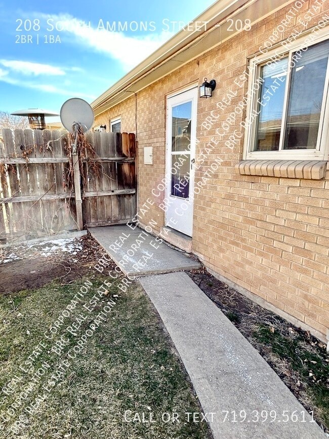 Building Photo - 208 S Ammons St