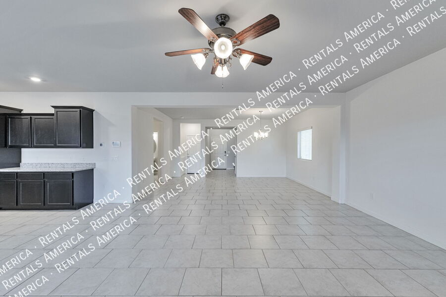 Building Photo - 12165 E Domnitch Dr