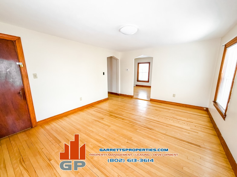 Building Photo - 45 Spaulding St