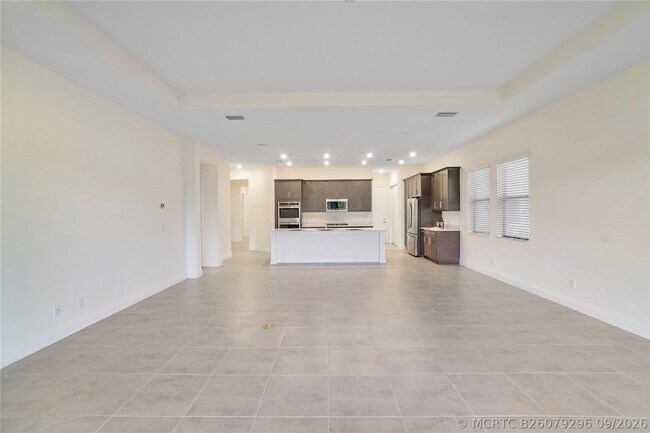 Building Photo - 11785 Waterway Cir