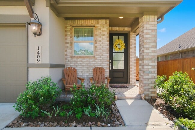 Building Photo - 1409 Northwood Blf Ln