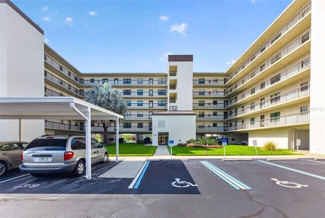 Building Photo - 9860 62nd Ter
