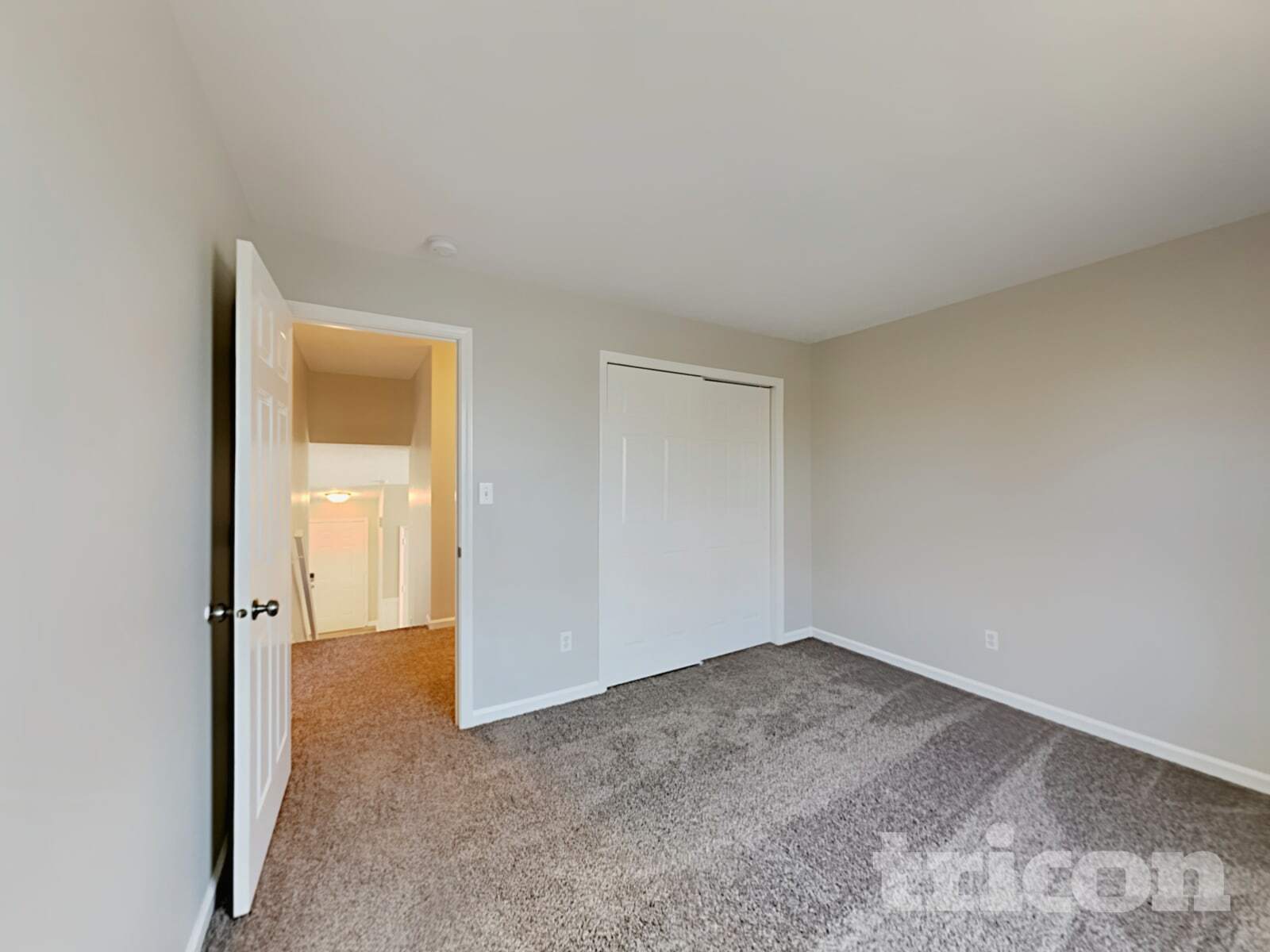 Building Photo - 4040 Dogwood Ln