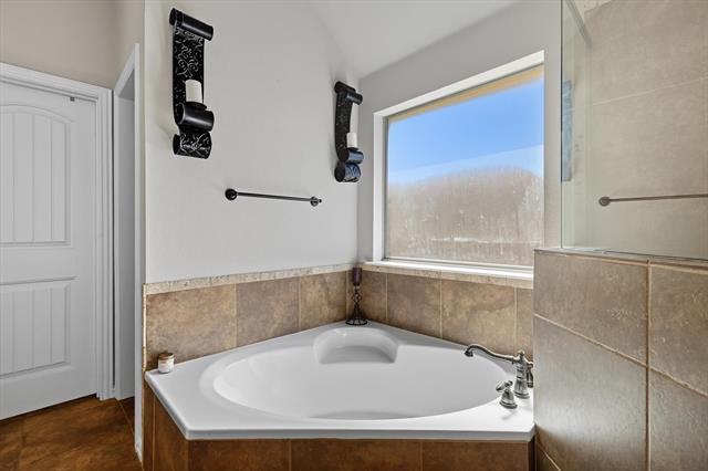 Building Photo - 202 Bay Hill Dr