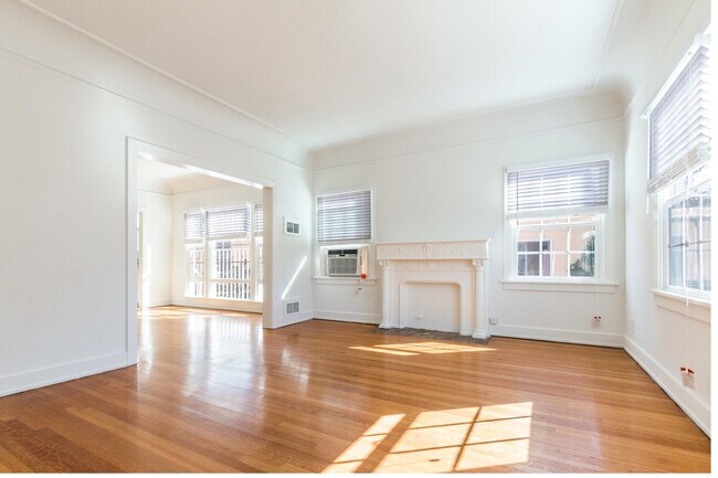 Building Photo - Mansfield Apartments