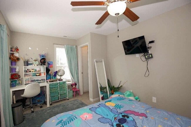Building Photo - 3028 Helmsman Dr