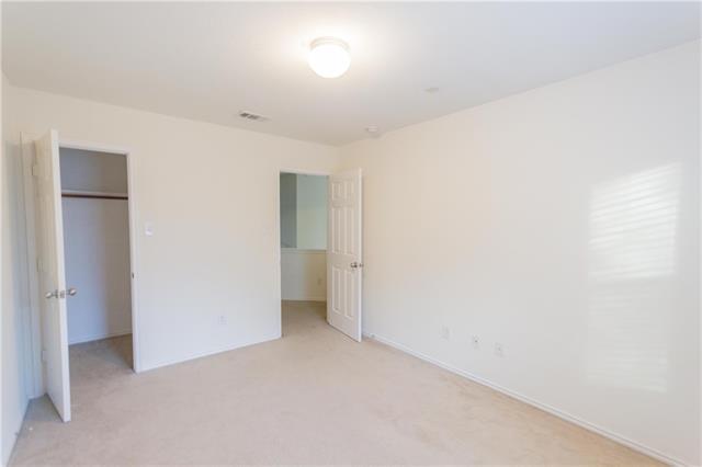 Building Photo - 10371 Darkwood Dr