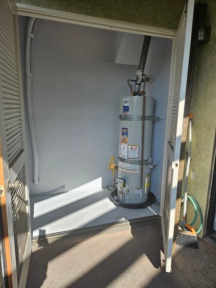 Building Photo - 1131 Packers Cir