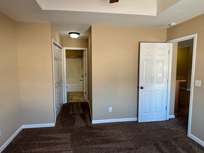 Building Photo - Feel Right at Home – Spacious 4 Bed / 3 Bath Duplex on Manhattan’s East Side