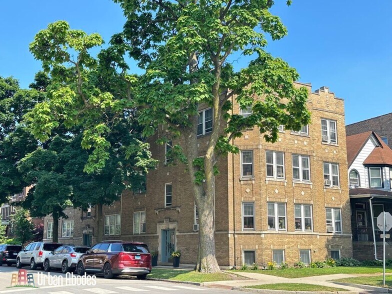 Building Photo - 1653 W Gregory St