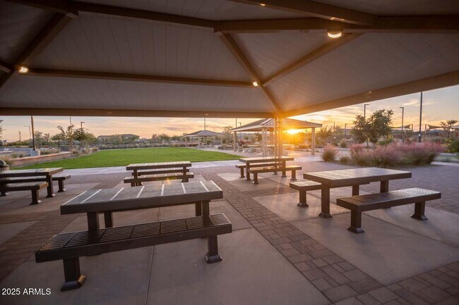 Building Photo - 24080 N 162nd Ln