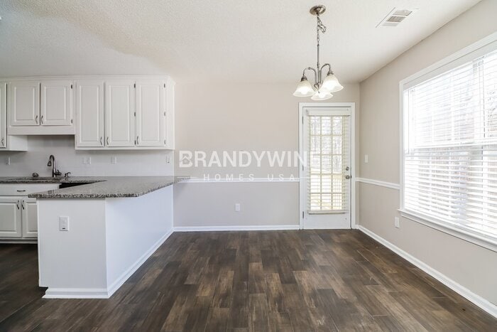 Building Photo - 415 Cold Springs Ln