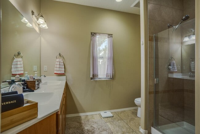 Building Photo - 1452 Lumberton Dr NW