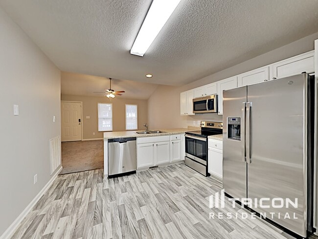 Building Photo - 2048 Ballston Pl