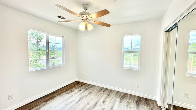 Building Photo - Beautiful Two-Story Home in the Newer Community of Horse Creek Ridge in Fallbrook!