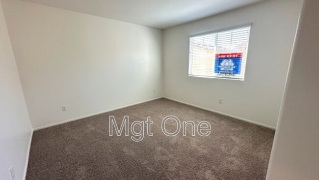 Building Photo - 124 Citron Ct