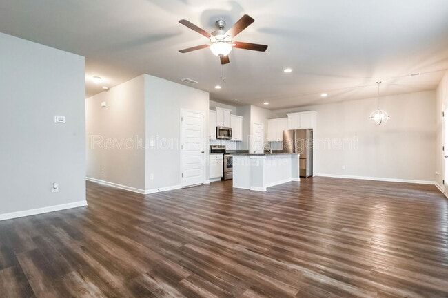 Building Photo - 112 Hunts Ml Cir