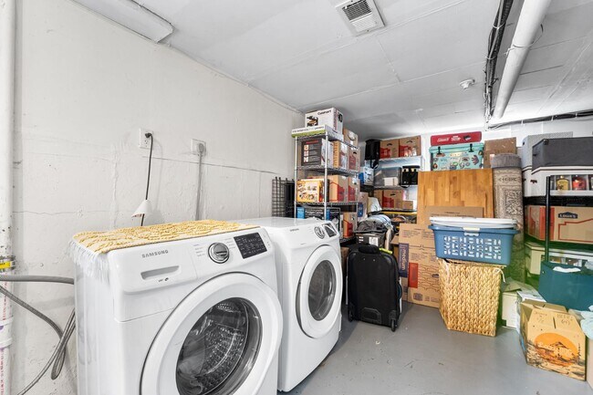 Building Photo - 2970 W 73rd Ave