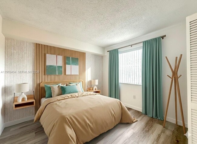 Building Photo - 2575 SW 27th Ave