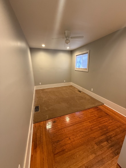 Building Photo - 48 South St