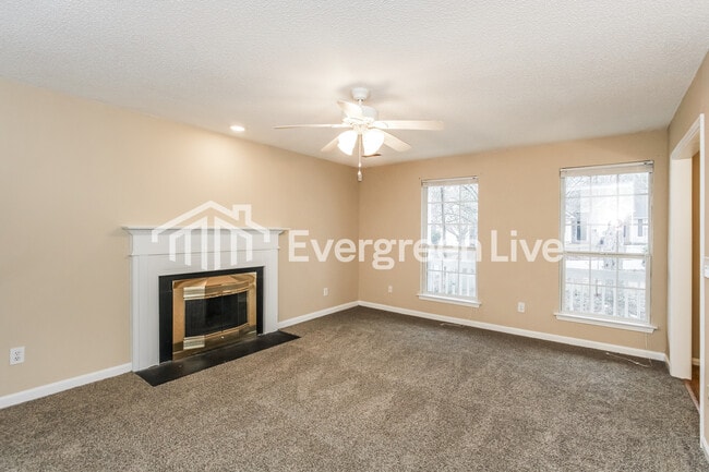 Building Photo - 510 Sweet Thorne Rd