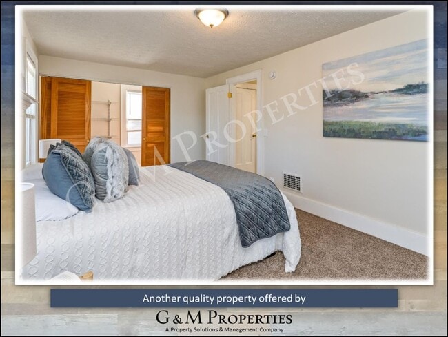 Building Photo - Beautiful 3-Bedroom Home for Rent - Greece Schools!