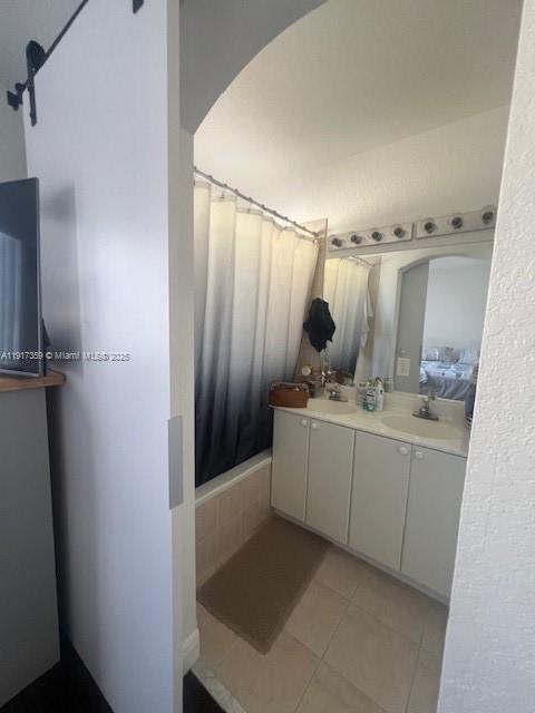 Building Photo - 8305 NW 108th Ave