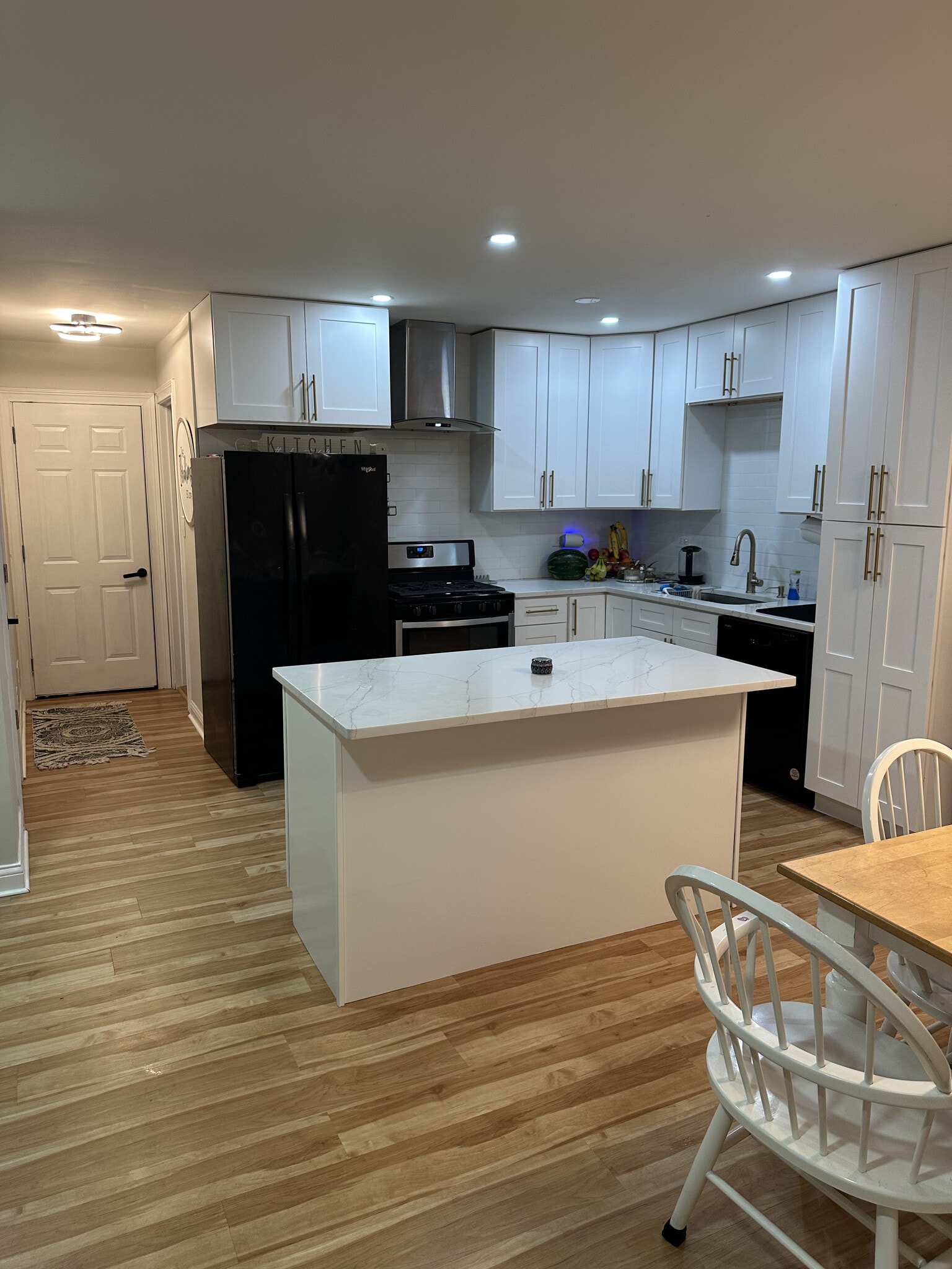 Kitchen - 7881 Sheffield Dr