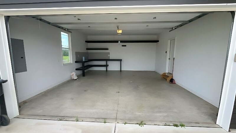 Building Photo - 1208 Gemstone Pointe Dr