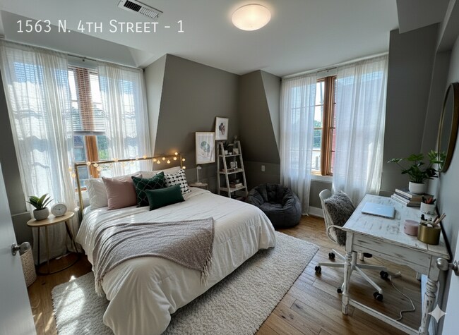 Building Photo - 1563 N 4th St