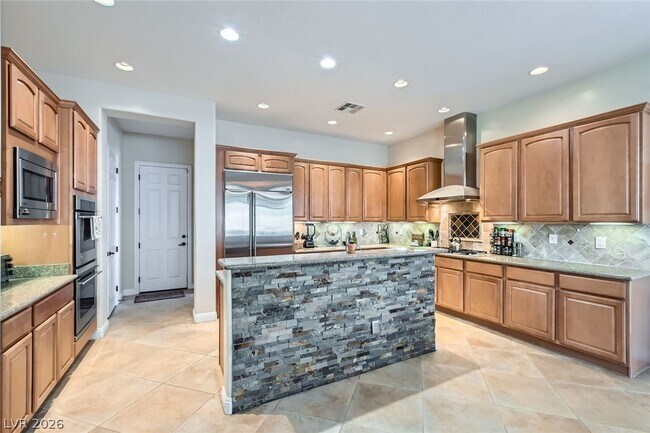 Building Photo - 7387 Preen St