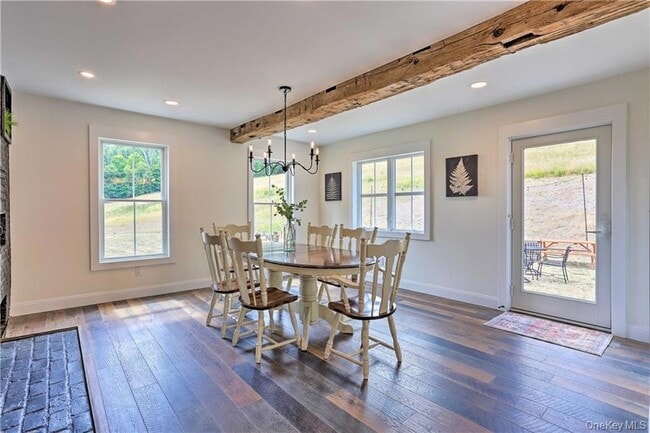 Building Photo - 207 S Plank Rd