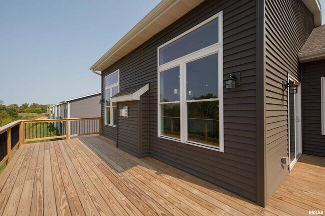 Building Photo - 5120 Pandit Dr