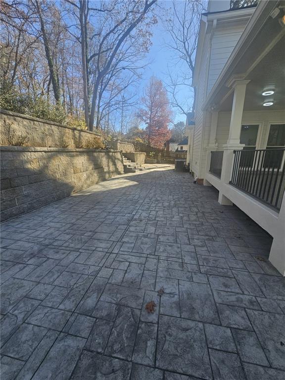 Building Photo - 526 Coopers Pond Dr