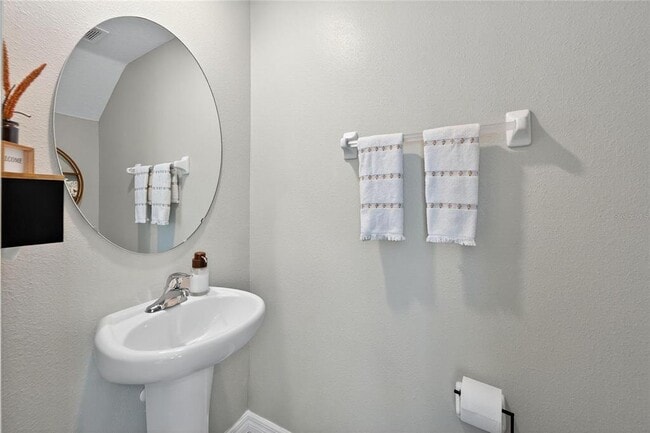 Building Photo - 3928 Cat Mint St