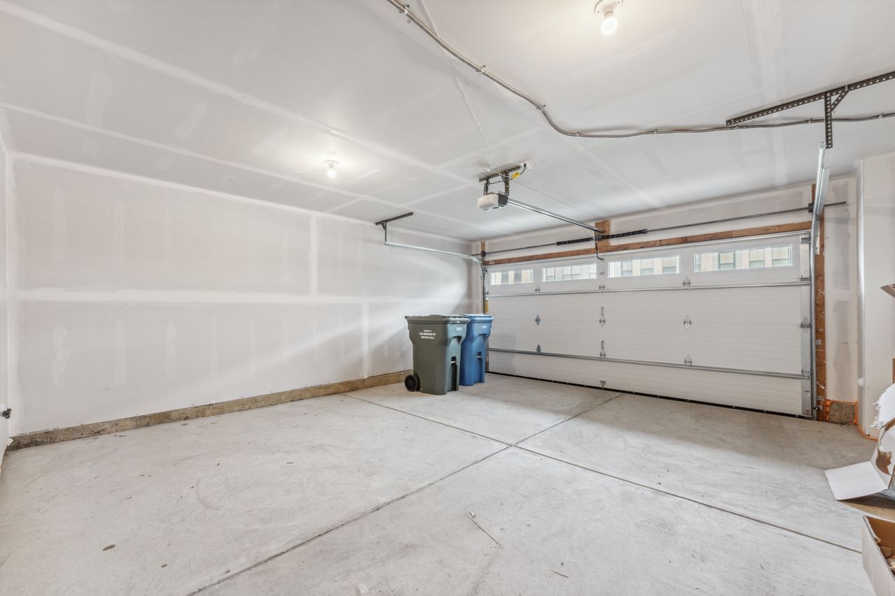 Building Photo - 46 Mariveles Way