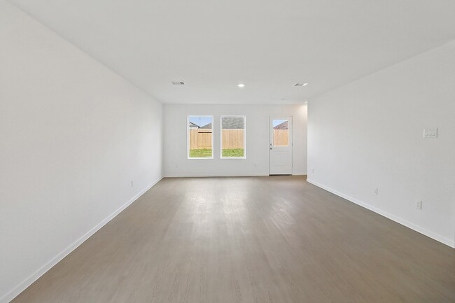 Building Photo - 17322 Roxboro Rdg Ln