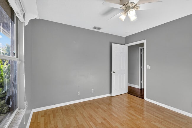 Building Photo - 151 Monterey Way